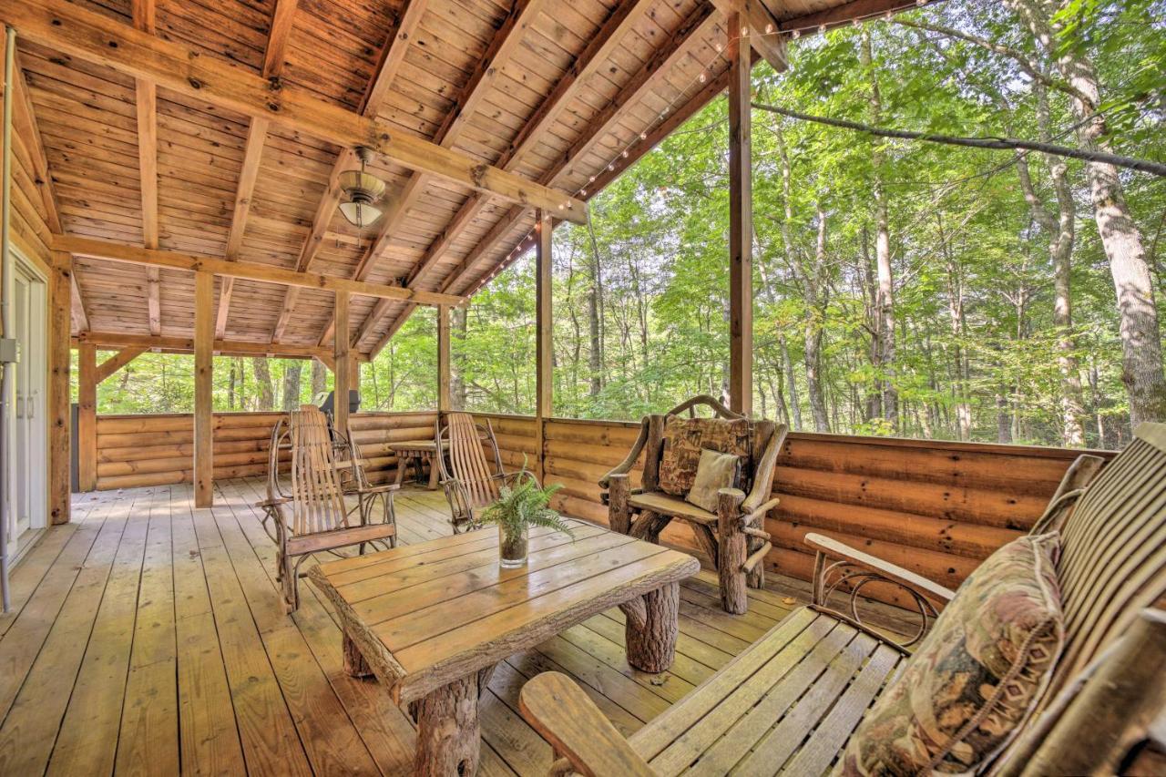 Cozy Lake Toxaway Cabin With Deck, Fire Pit And Grill! Exteriér fotografie