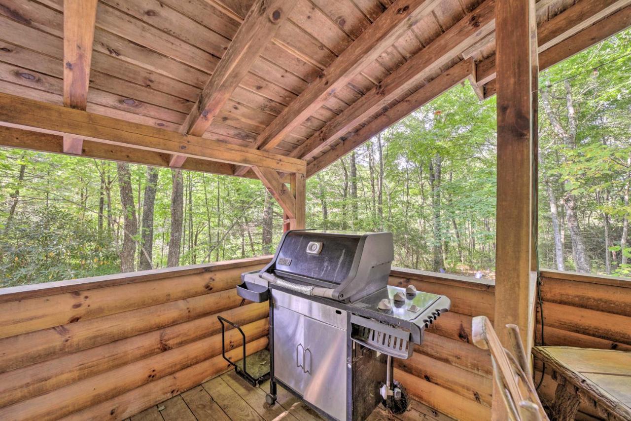 Cozy Lake Toxaway Cabin With Deck, Fire Pit And Grill! Exteriér fotografie