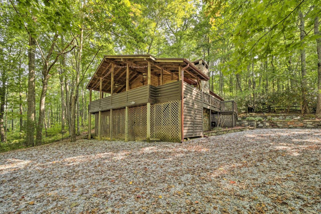 Cozy Lake Toxaway Cabin With Deck, Fire Pit And Grill! Exteriér fotografie