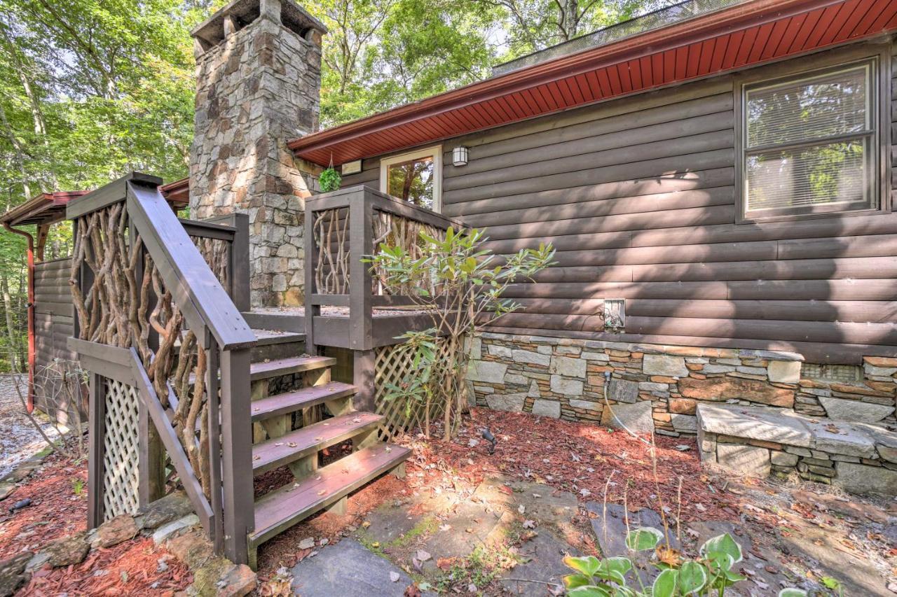 Cozy Lake Toxaway Cabin With Deck, Fire Pit And Grill! Exteriér fotografie